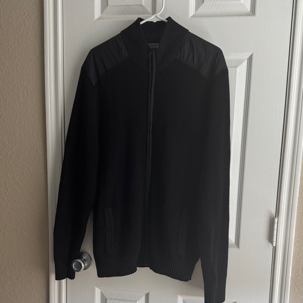 Kenneth Cole Reaction Black Zip Up Sweater